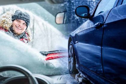 Hiver : ces 5 choses que les automobilistes ne doivent surtout pas laisser dans leurs véhicules