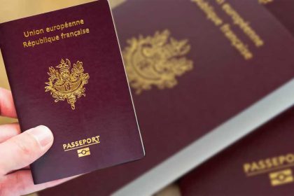 Renouvellement de passeport : la procédure enfin simplifiée pour les Français à létranger !