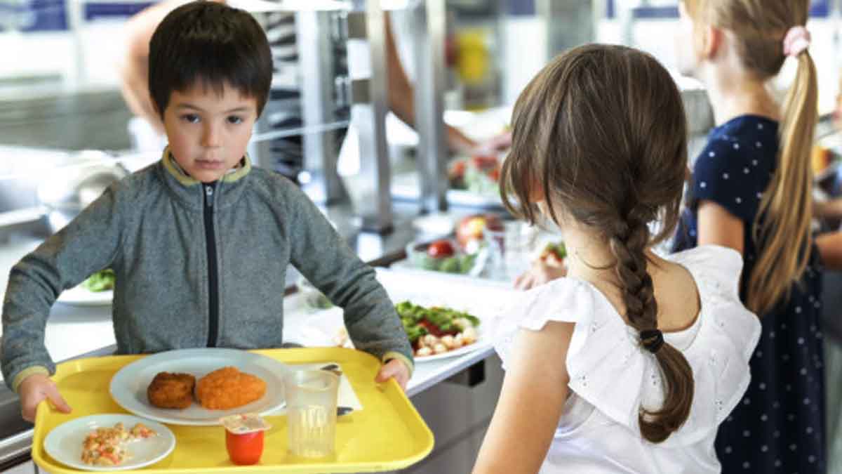 Cette enseigne emblématique des cantines de notre enfance ne va finalement pas disparaître