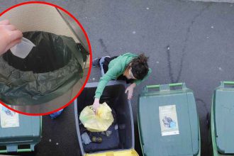 Des sacs translucides pour les déchets ménagers pour vérifier que les usagers respectent bien les consignes de tri sinon c'est refusé